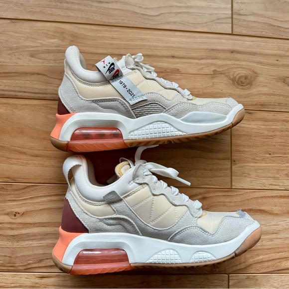 Women’s Jordan MA2 Tennis Shoes-Future Beginnings- Size 6 - Picture 7 of 7